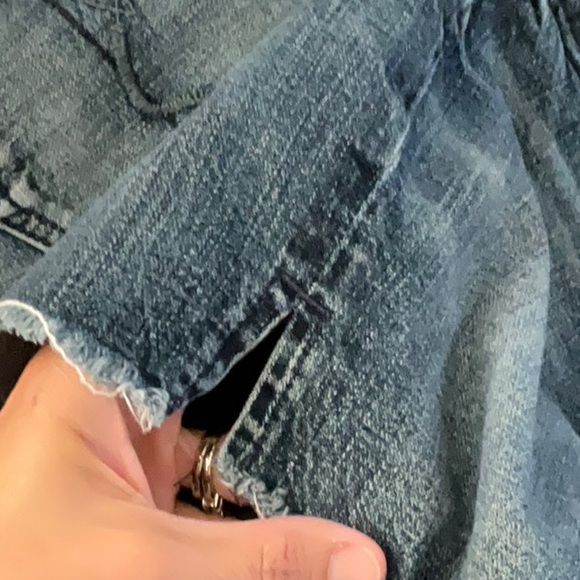 Seven For All Mankind Medium Wash Low Rise Straight Leg Cut Off Shorts Size 28 - Picture 7 of 7